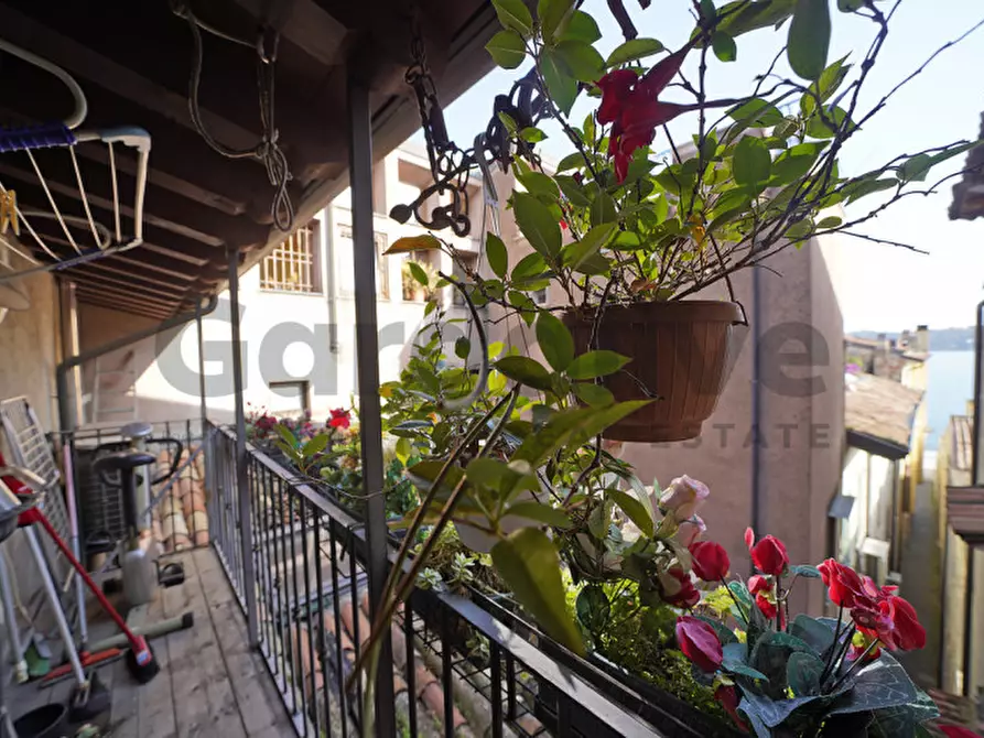 Immagine 24 di Appartamento in vendita  in Via Lucia Fiorini 2 a Salò