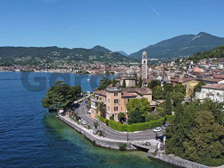 Immagine 27 di Appartamento in vendita  in Via Lucia Fiorini 2 a Salò