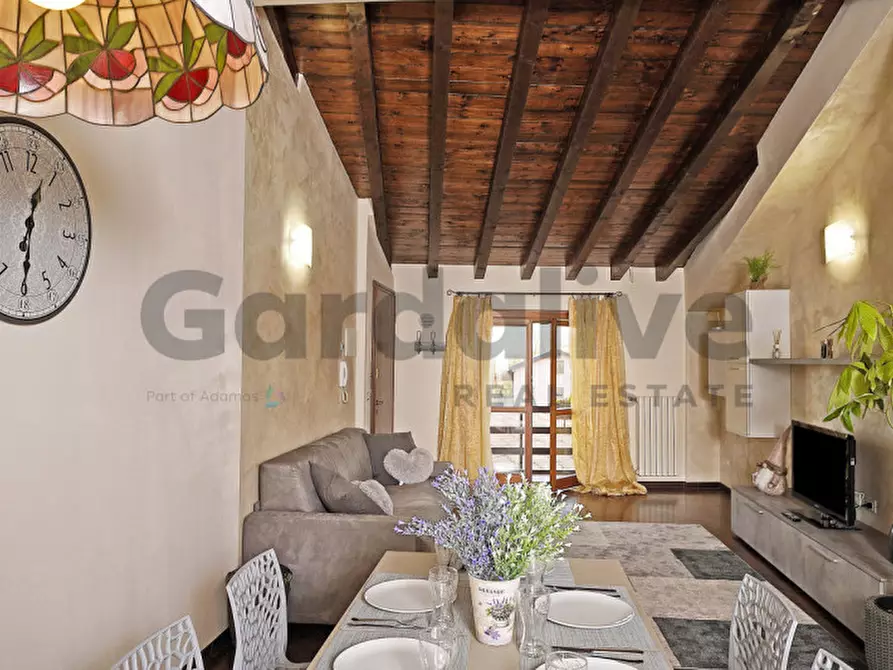 Immagine 17 di Appartamento in vendita  in Via Garibaldi 71 a San Felice Del Benaco