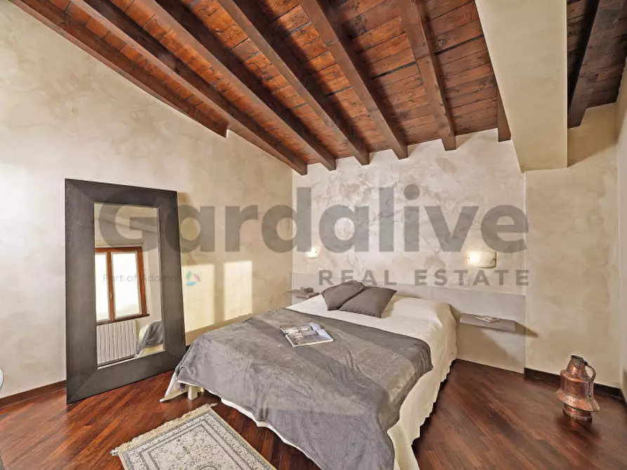 Immagine 21 di Appartamento in vendita  in Via Garibaldi 71 a San Felice Del Benaco