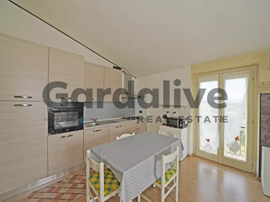 Immagine 7 di Appartamento in vendita  in Via Brescia 26 a San Felice Del Benaco