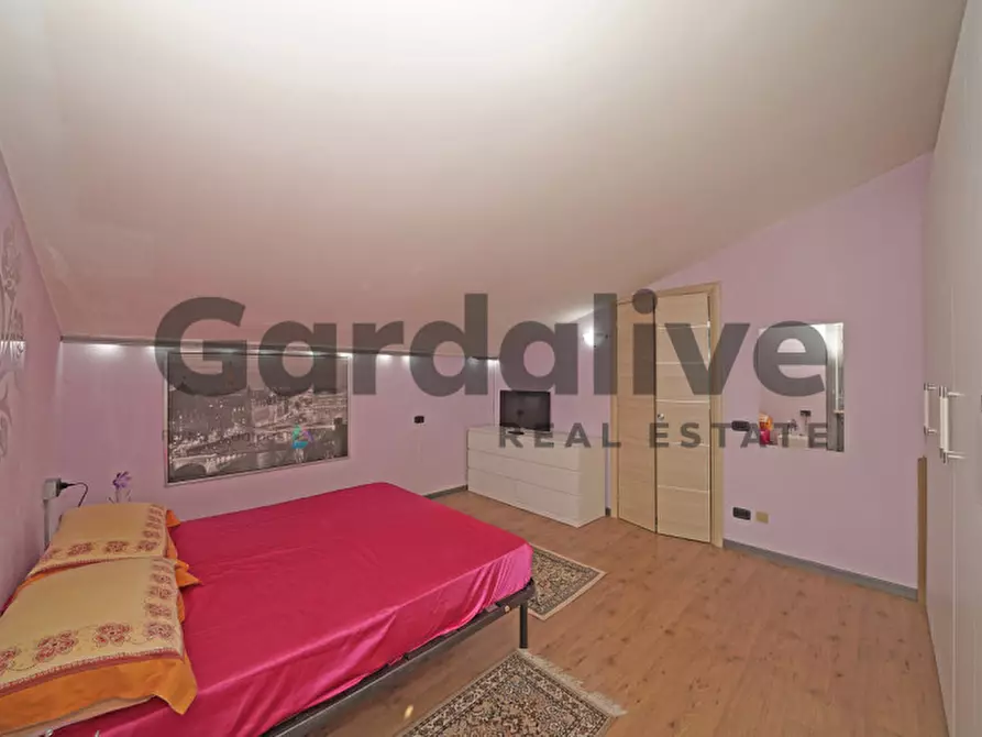 Immagine 10 di Appartamento in vendita  in Via Brescia 26 a San Felice Del Benaco