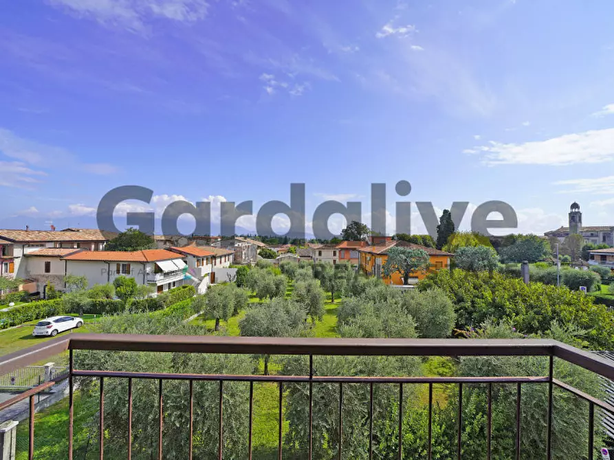 Immagine 13 di Appartamento in vendita  in Via Brescia 26 a San Felice Del Benaco