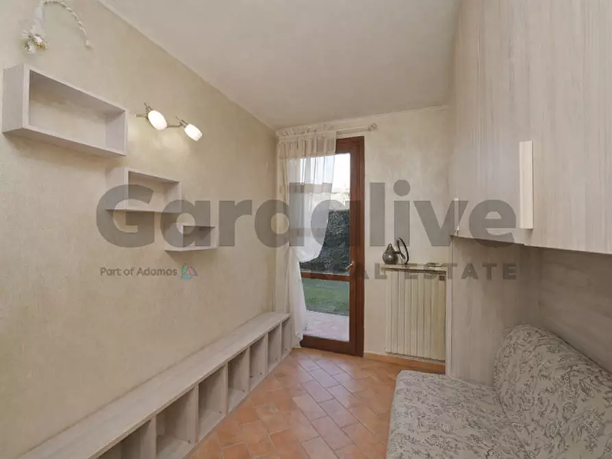 Immagine 8 di Appartamento in vendita  in Via Boschette 95 a San Felice Del Benaco