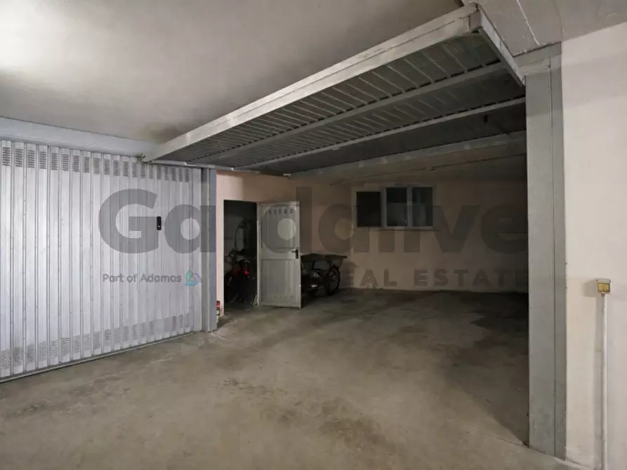 Immagine 11 di Appartamento in vendita  in Via Boschette 95 a San Felice Del Benaco