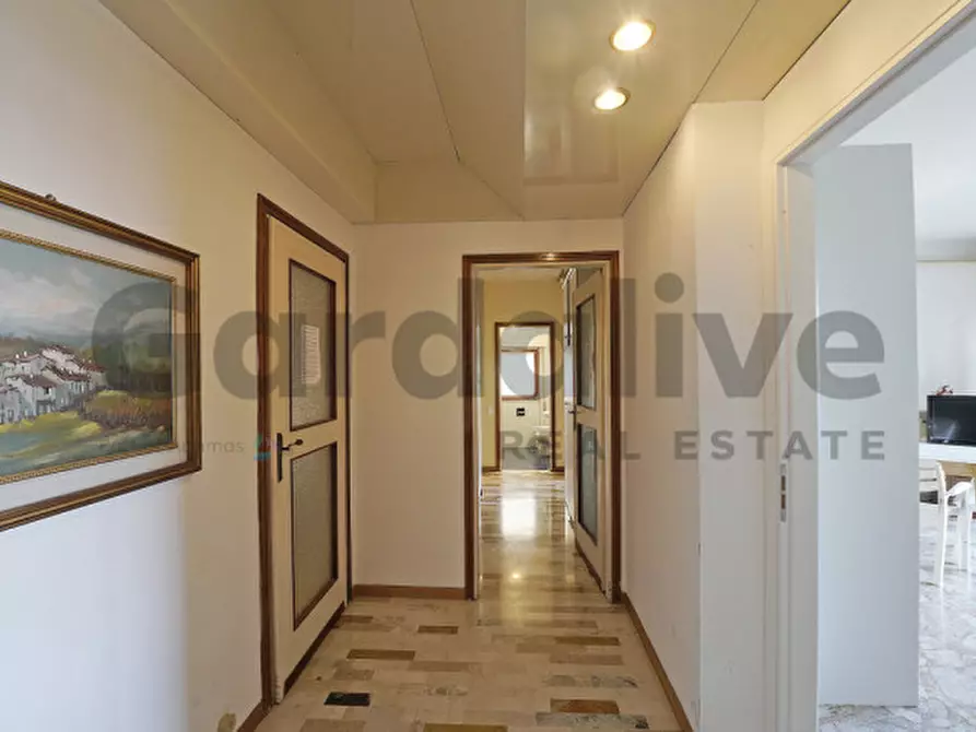 Immagine 6 di Appartamento in vendita  in Viale Landi a Salò