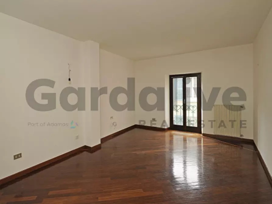 Immagine 4 di Appartamento in vendita  in Vicolo trabucco 1 a Salò