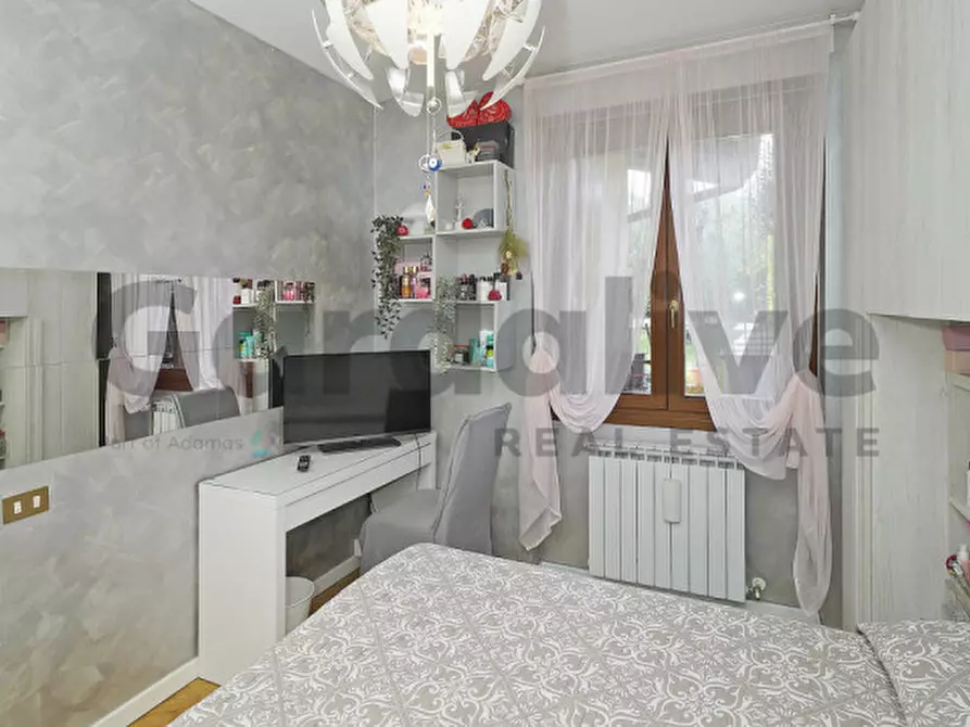 Immagine 12 di Villa in vendita  in Via Vallette 1 a San Felice Del Benaco