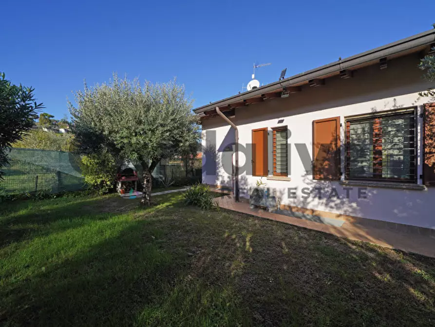 Immagine 6 di Casa bifamiliare in vendita  in Via San Giovanni 35 a San Felice Del Benaco