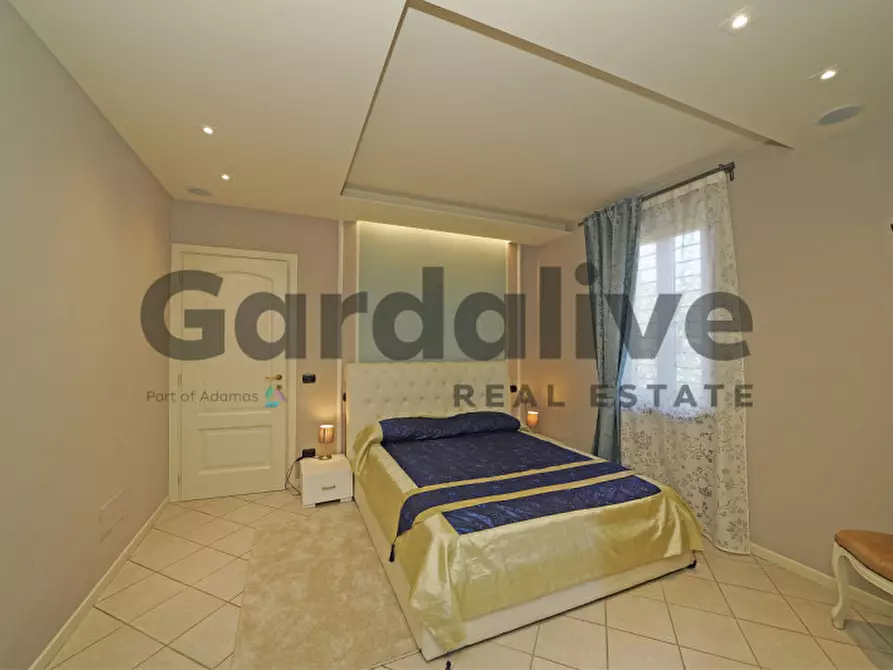 Immagine 25 di Casa bifamiliare in vendita  in Via San Giovanni 35 a San Felice Del Benaco