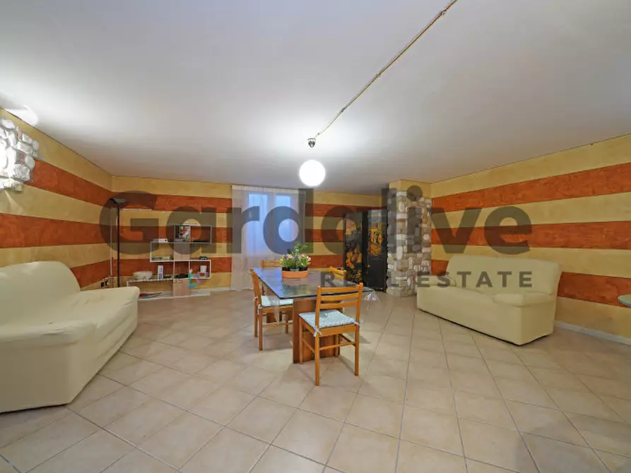 Immagine 28 di Casa bifamiliare in vendita  in Via San Giovanni 35 a San Felice Del Benaco