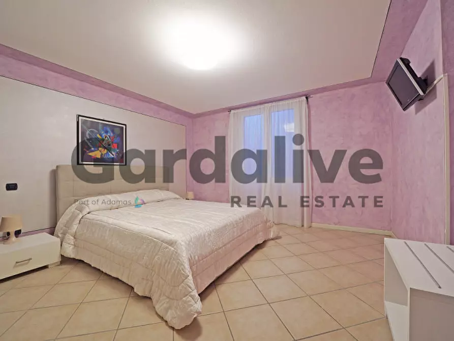 Immagine 34 di Casa bifamiliare in vendita  in Via San Giovanni 35 a San Felice Del Benaco