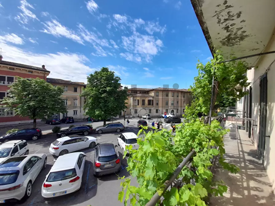 Immagine 4 di Rustico / casale in vendita  in Piazza Sergio Bresciani 19 a Salò