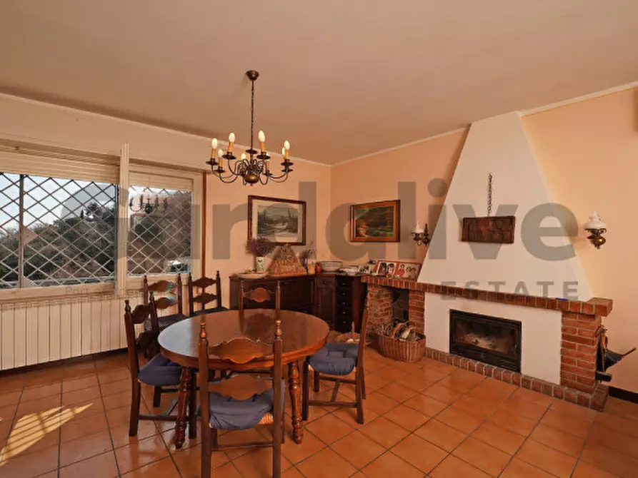 Immagine 4 di Villa in vendita  in Via Bocca di Croce 22 a Salò