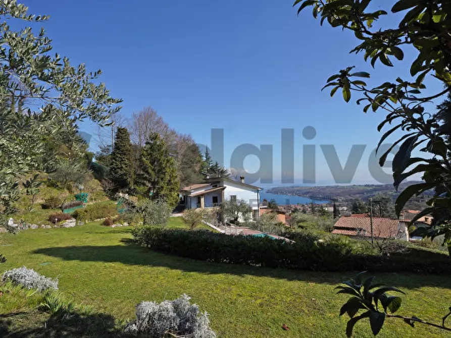Immagine 11 di Villa in vendita  in Via Bocca di Croce 22 a Salò