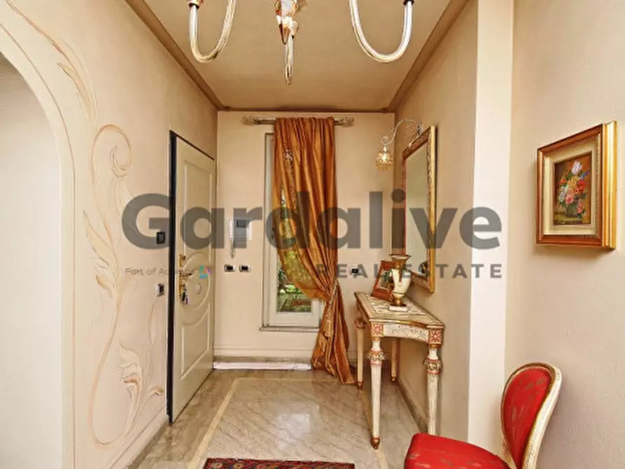 Immagine 8 di Villa in vendita  in Via Cominelli 30 a San Felice Del Benaco