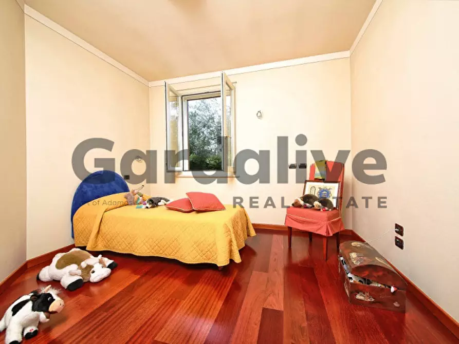 Immagine 14 di Villa in vendita  in Via Cominelli 30 a San Felice Del Benaco