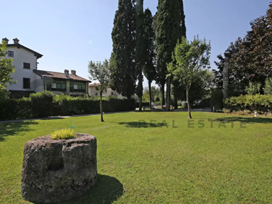 Immagine 15 di Appartamento in vendita  in Via Valene 47 a Salò