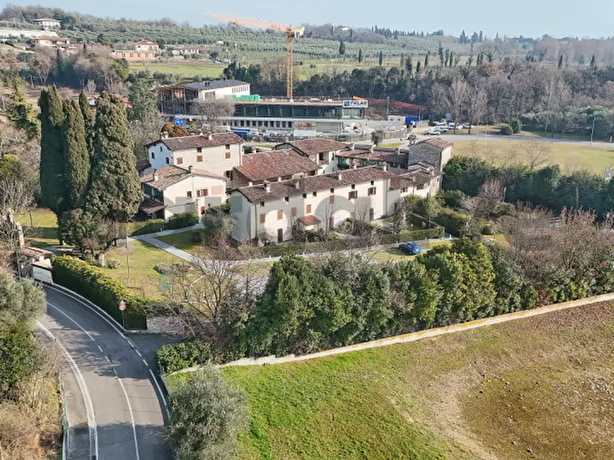 Immagine 43 di Appartamento in vendita  in Via Valene 47 a Salò