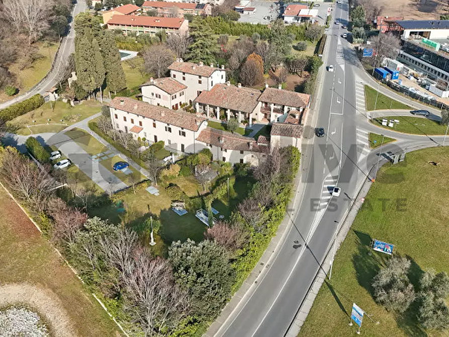 Immagine 45 di Appartamento in vendita  in Via Valene 47 a Salò