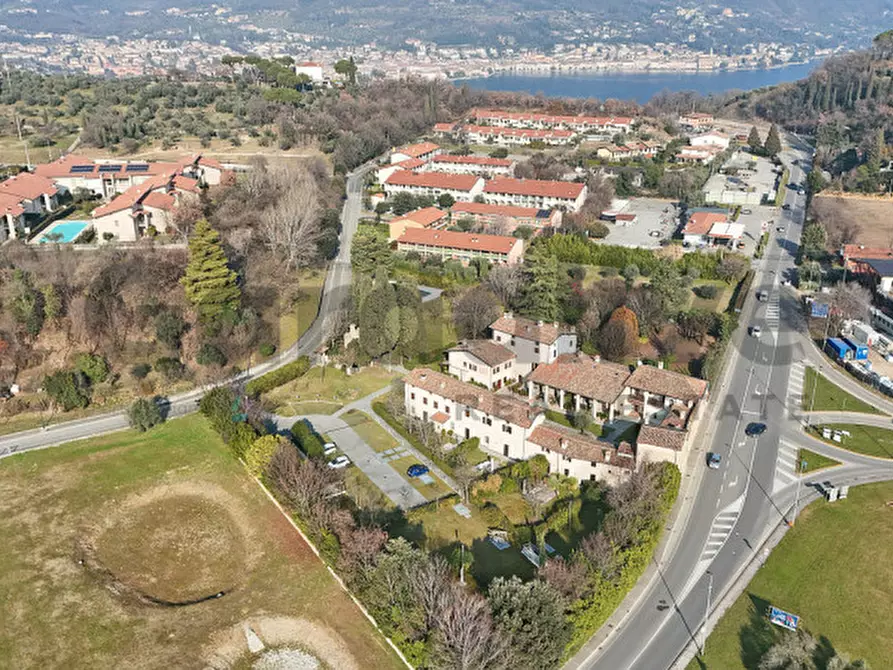 Immagine 46 di Appartamento in vendita  in Via Valene 47 a Salò