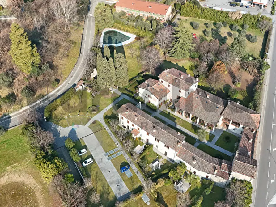 Immagine 49 di Appartamento in vendita  in Via Valene 47 a Salò