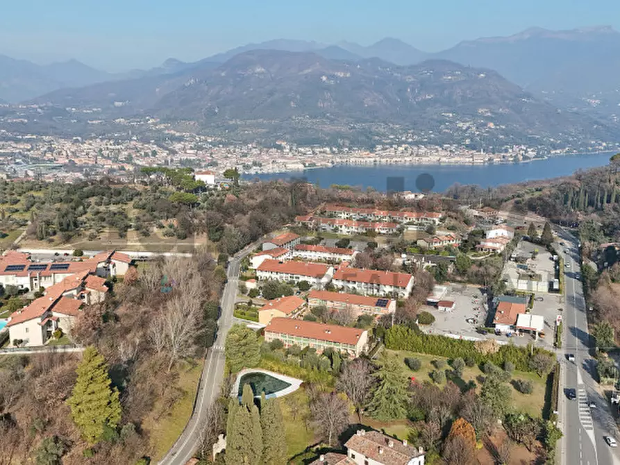 Immagine 51 di Appartamento in vendita  in Via Valene 47 a Salò