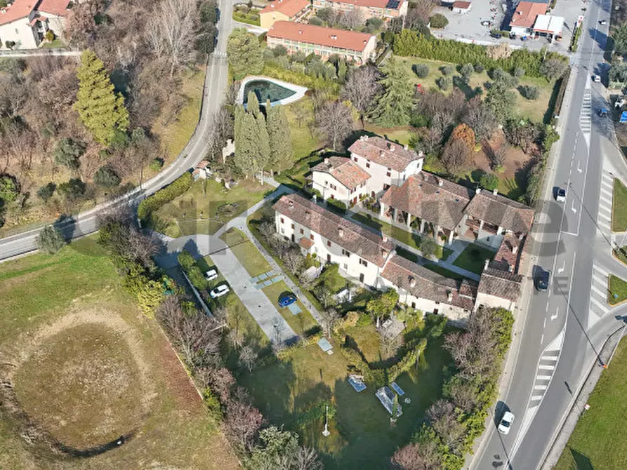 Immagine 52 di Appartamento in vendita  in Via Valene 47 a Salò