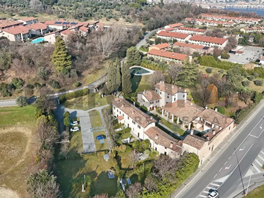 Immagine 54 di Appartamento in vendita  in Via Valene 47 a Salò