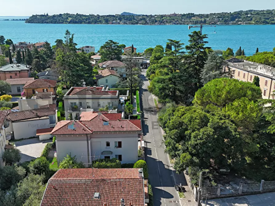 appartamento in vendita a Salò in zona Villa