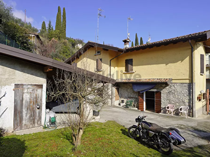 Immagine 1 di Appartamento in vendita  in Via Bornico a Toscolano-Maderno