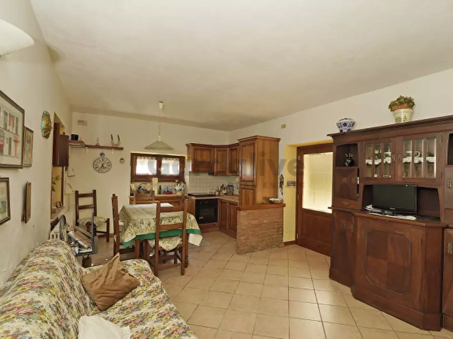 Immagine 5 di Appartamento in vendita  in Via Bornico a Toscolano-Maderno