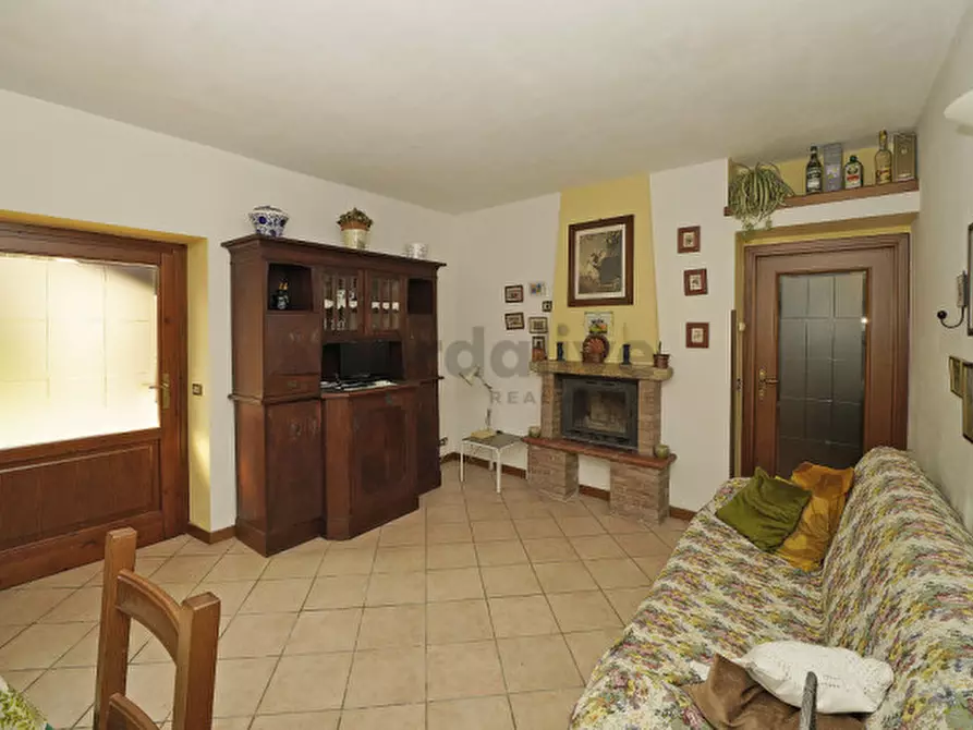 Immagine 8 di Appartamento in vendita  in Via Bornico a Toscolano-Maderno