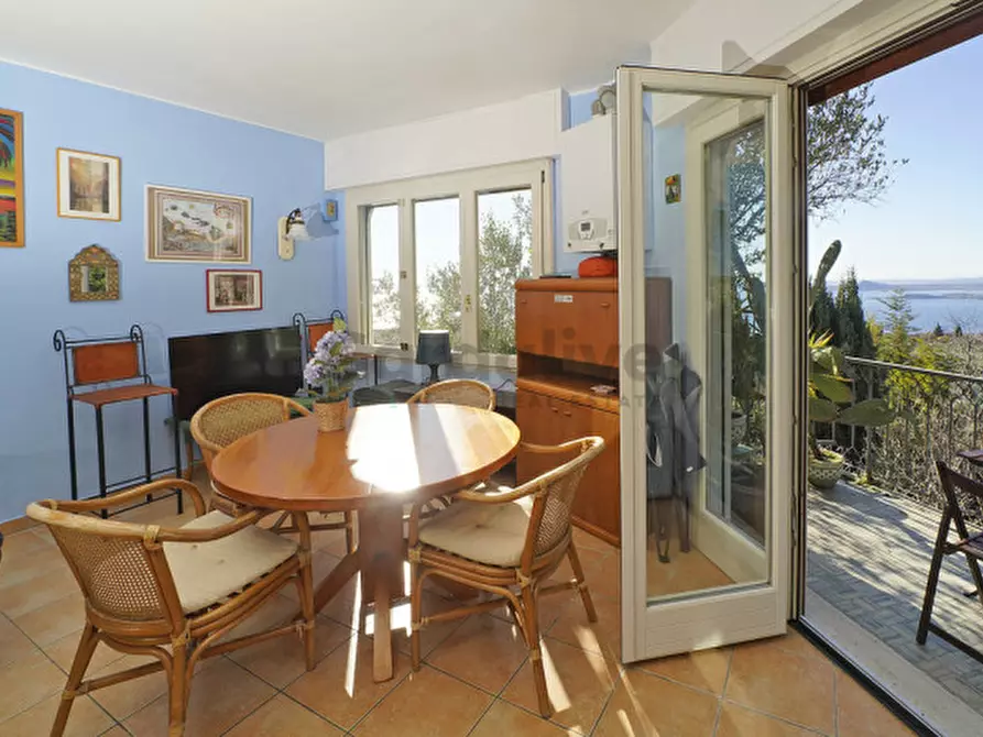 Immagine 13 di Appartamento in vendita  in Via Vigole a Toscolano-Maderno