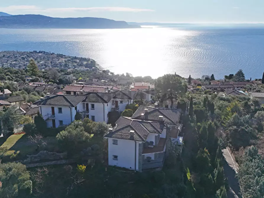 Immagine 27 di Appartamento in vendita  in Via Vigole a Toscolano-Maderno