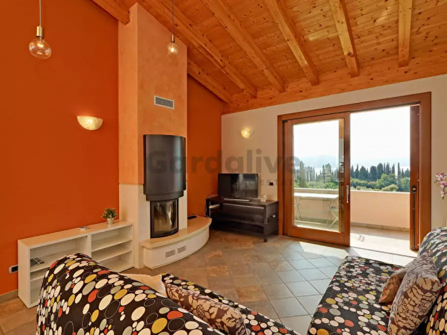 Immagine 15 di Villa in vendita  in Via Pulciano Gaino 23 a Toscolano-Maderno