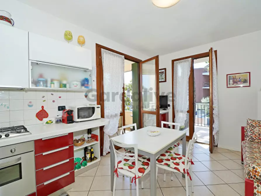 Immagine 1 di Appartamento in vendita  in Via Gabriele D'Annunzio a Toscolano-Maderno