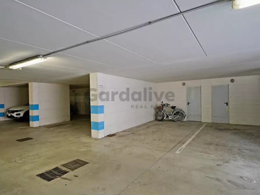 Immagine 6 di Appartamento in vendita  in Via Gabriele D'Annunzio a Toscolano-Maderno