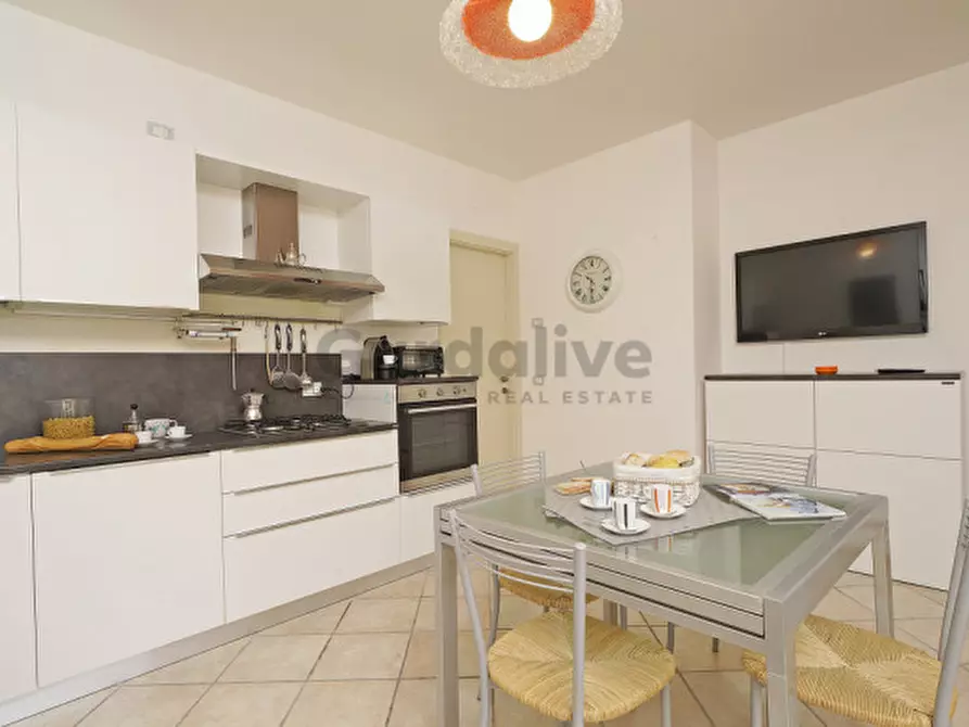 Immagine 7 di Appartamento in vendita  in Via Lungolago Giuseppe Zanardelli a Toscolano-Maderno