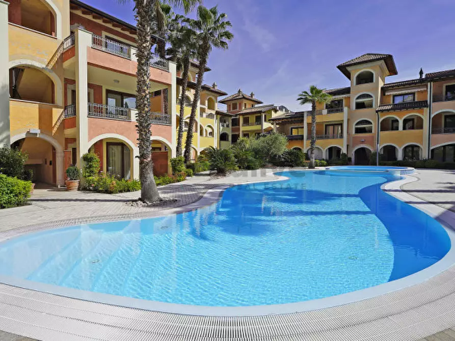 Immagine 10 di Appartamento in vendita  in Via Lungolago Giuseppe Zanardelli a Toscolano-Maderno