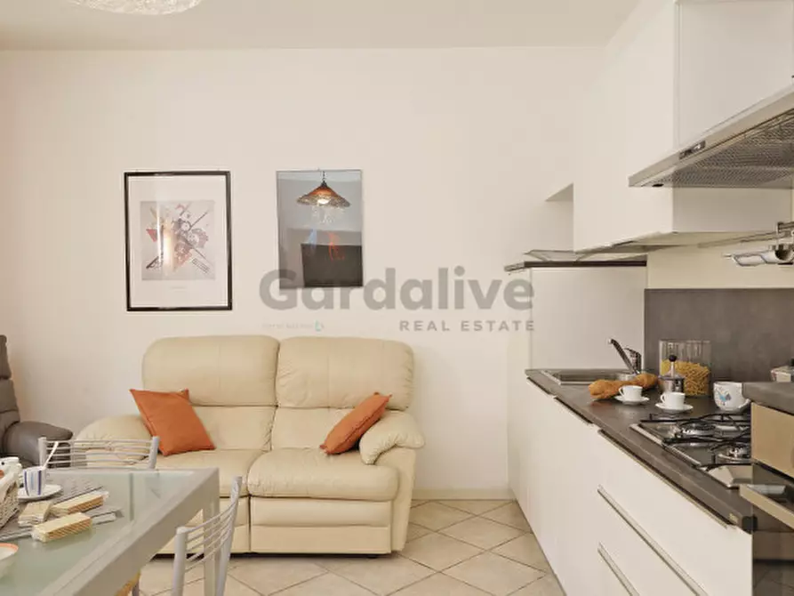 Immagine 12 di Appartamento in vendita  in Via Lungolago Giuseppe Zanardelli a Toscolano-Maderno