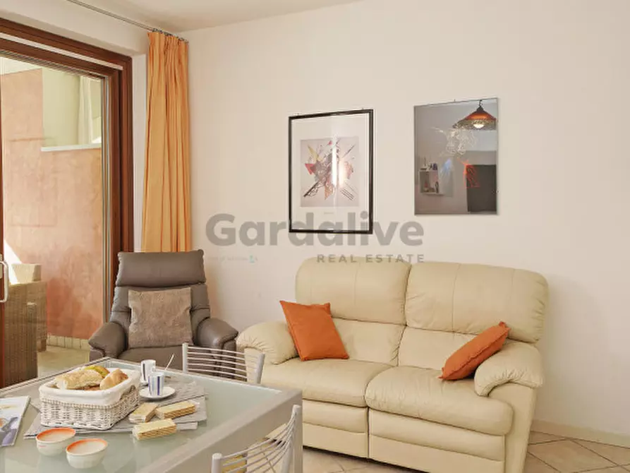 Immagine 13 di Appartamento in vendita  in Via Lungolago Giuseppe Zanardelli a Toscolano-Maderno