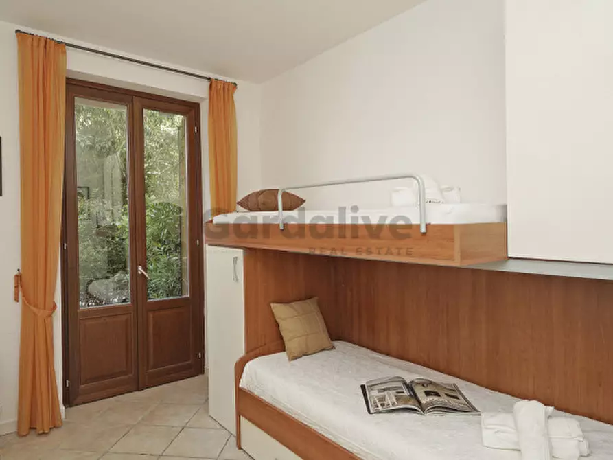 Immagine 18 di Appartamento in vendita  in Via Lungolago Giuseppe Zanardelli a Toscolano-Maderno