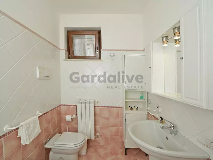 Immagine 20 di Appartamento in vendita  in Via Lungolago Giuseppe Zanardelli a Toscolano-Maderno