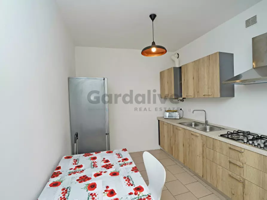 Immagine 18 di Palazzo in vendita  in Via Garibaldi a Toscolano-Maderno