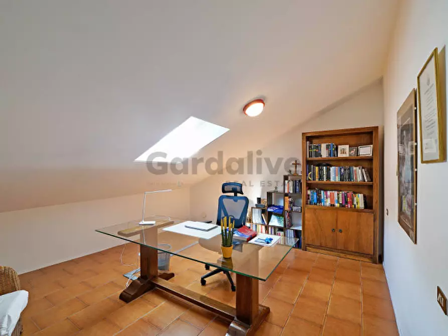 Immagine 23 di Palazzo in vendita  in Via Garibaldi a Toscolano-Maderno