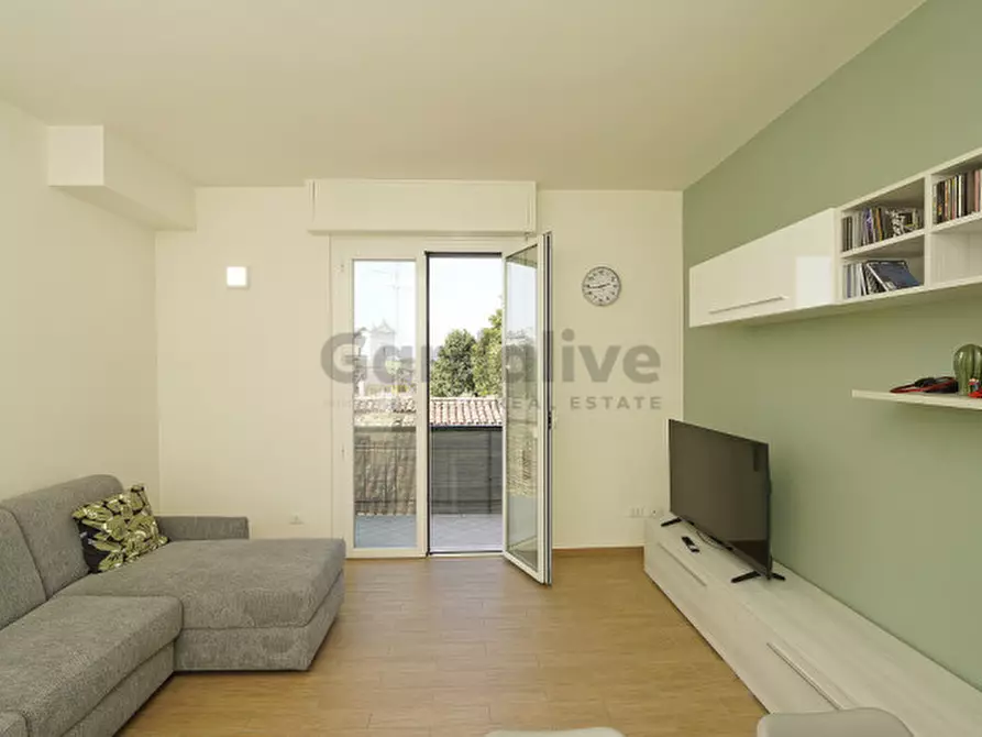 Immagine 5 di Appartamento in vendita  in Via Moretto 16 a Toscolano-Maderno