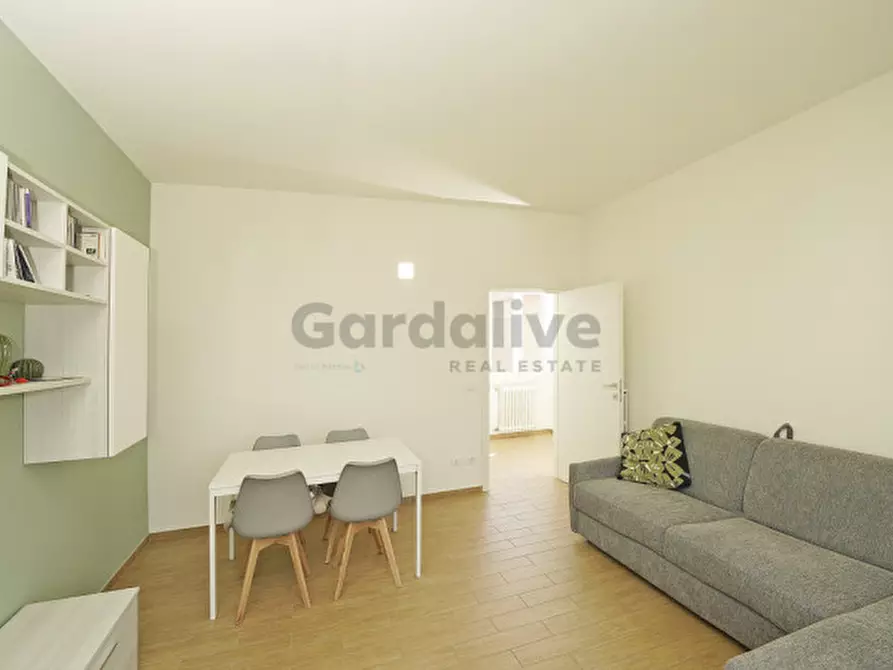 Immagine 15 di Appartamento in vendita  in Via Moretto 16 a Toscolano-Maderno