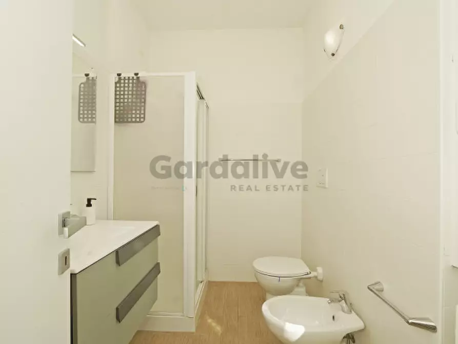 Immagine 16 di Appartamento in vendita  in Via Moretto 16 a Toscolano-Maderno