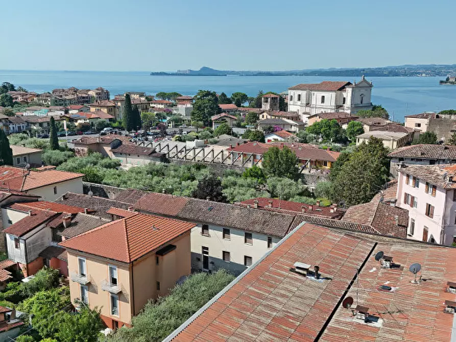 Immagine 17 di Appartamento in vendita  in Via Moretto 16 a Toscolano-Maderno